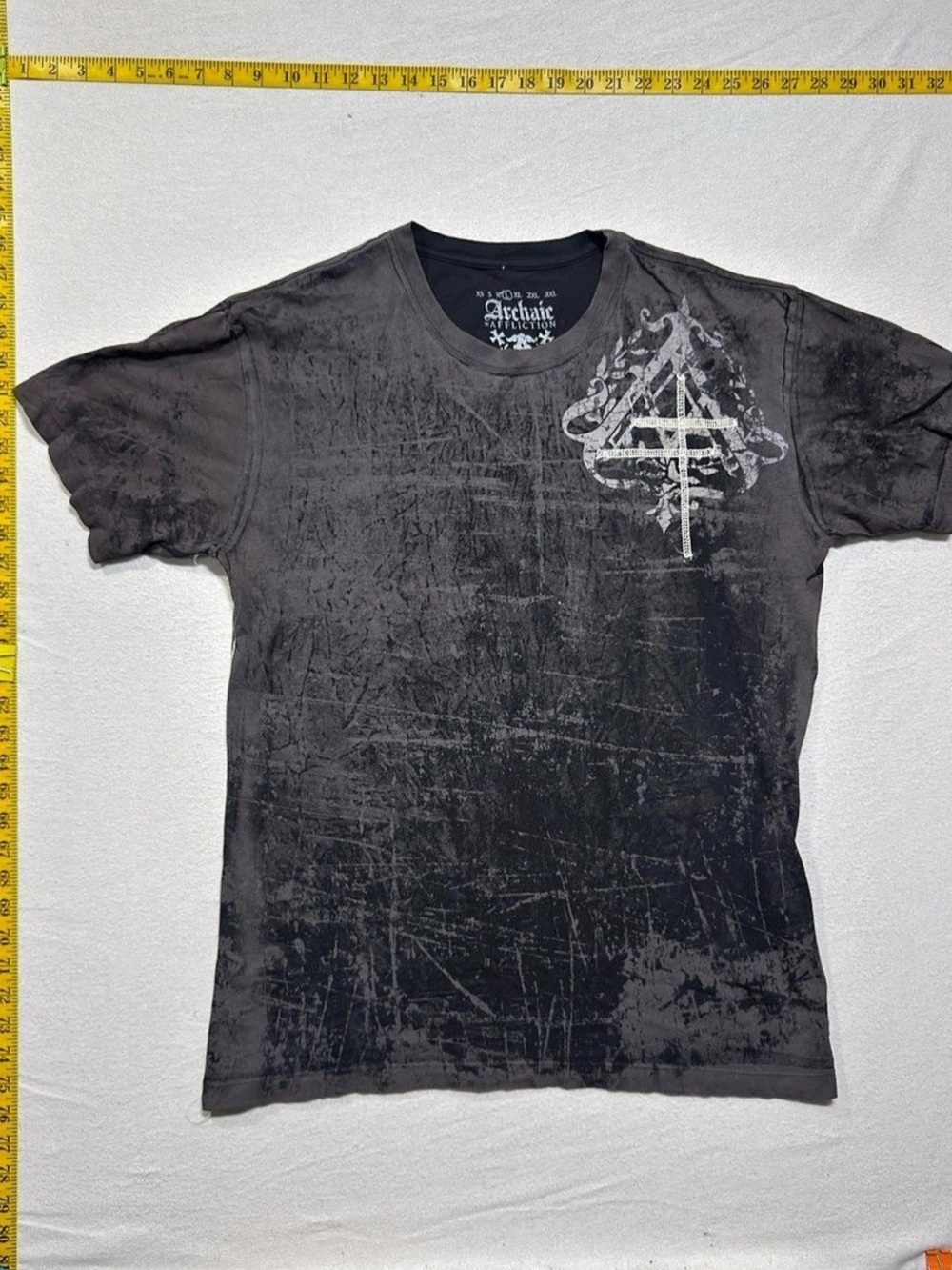 Affliction archaic Archangel Graphic Tee Black Size large